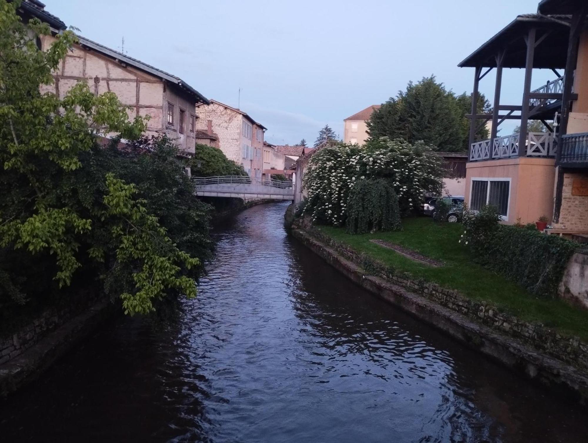 La Maison De Marie, Cosy Et Spacieuse - 3 Chambres Dont Une Climatisee Châtillon-sur-Chalaronne Kültér fotó